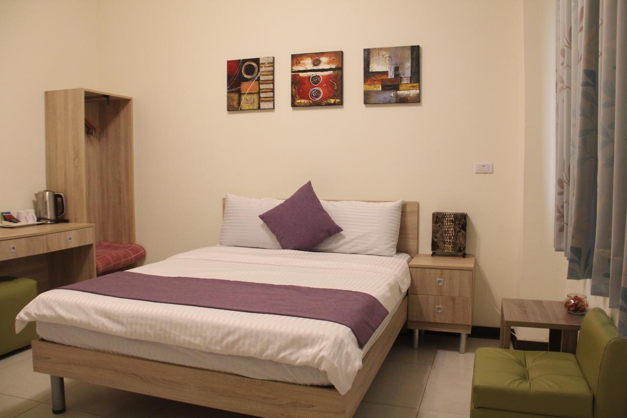 八八小屋心享民宿 Jinning Ngoại thất bức ảnh